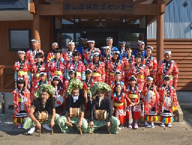 後継者不足で休止していた地域の伝統芸能「獅子踊り」を復活させた人々がいます。250年以上続く伝統を「もう絶やさない」と稽古に励んでいます。