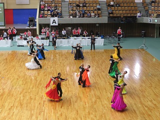 華麗なダンススポーツ交流大会